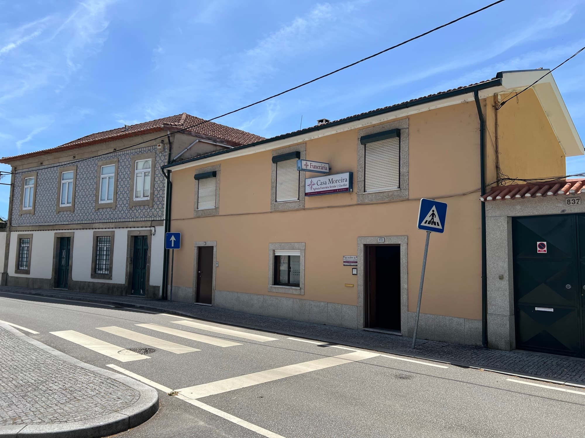 Filial da Casa Moreira em Gueifães, na Maia.